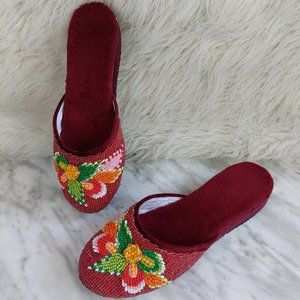 Hand Crafted Women's Red Beaded Slip On Close Toe Sandals